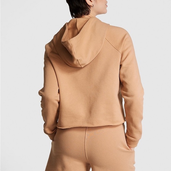 PINK Victoria's Secret Tan LOVE PINK everyday Sweatshirt Size Large L - Picture 3 of 10